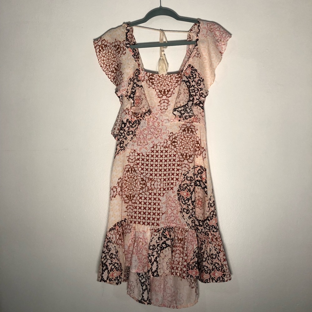 Three Days Ruffle Pattern Dress - Picture 6 of 7